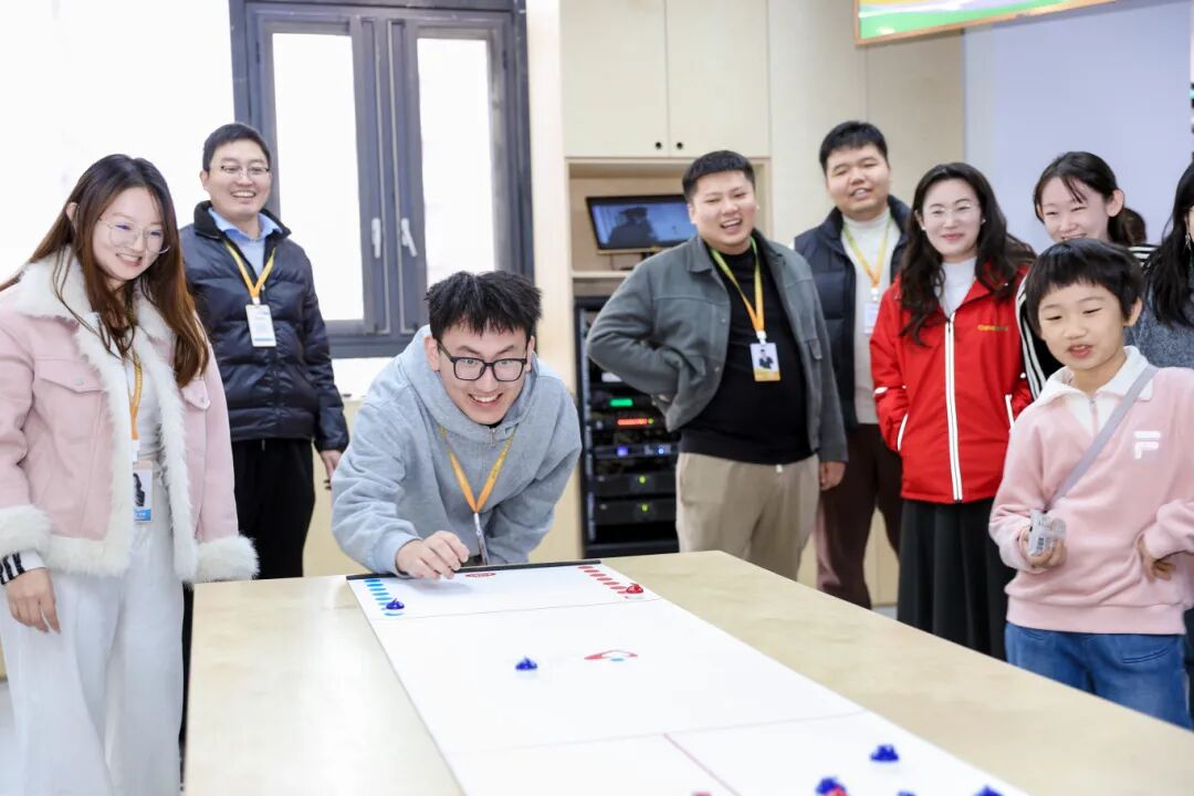 微信图片_2025-12-01_101526_978.jpg